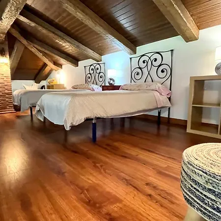 Montes De Trigo جيريز دي لوس كاباليروس