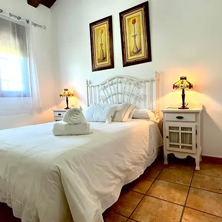 Montes De Trigo بيت للعطل *